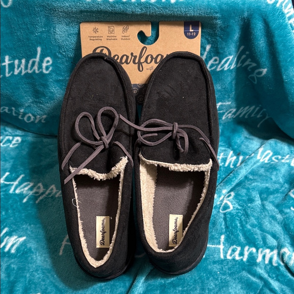 Dearfoams Black Slippers with Soft Lining